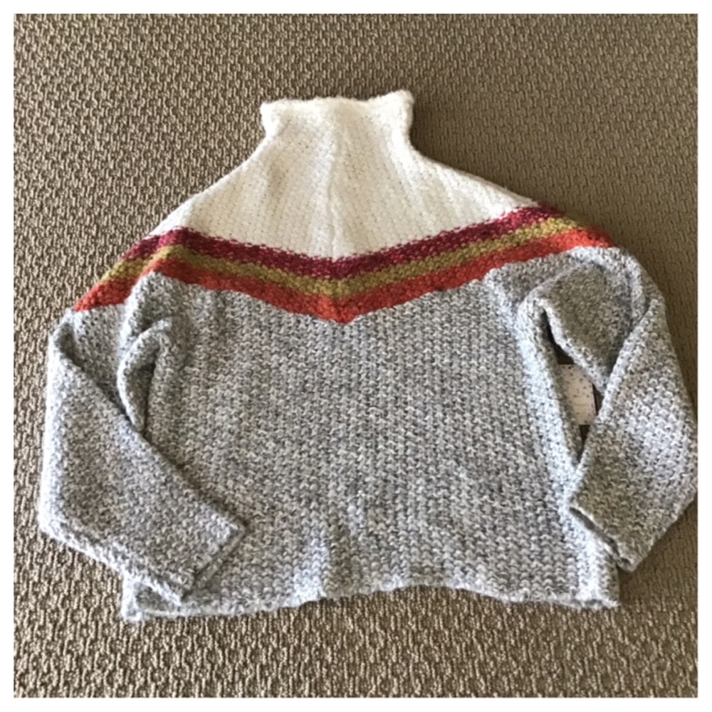 Free People Turn Around Tunic Sweater.  NWT. - Picture 8 of 8